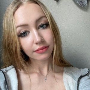 Meet your Posher, Devin